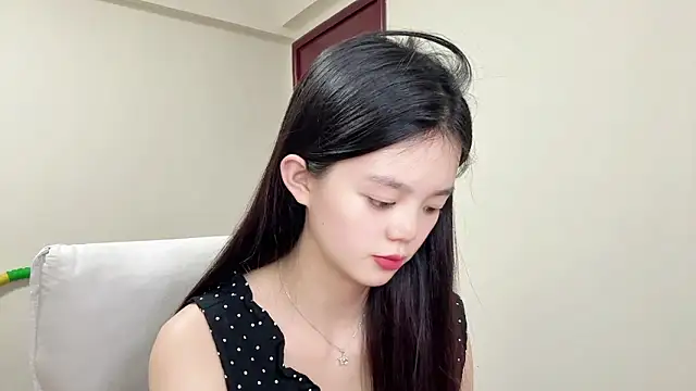 Nicole-13 online show from June 15, 12:29 pm