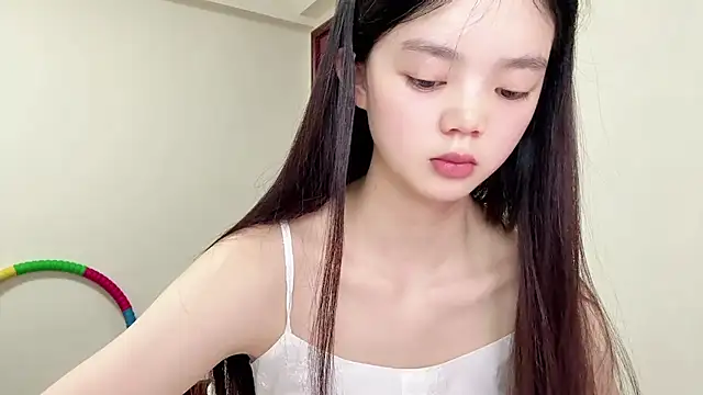 Nicole-13 online show from June 26, 11:53 pm