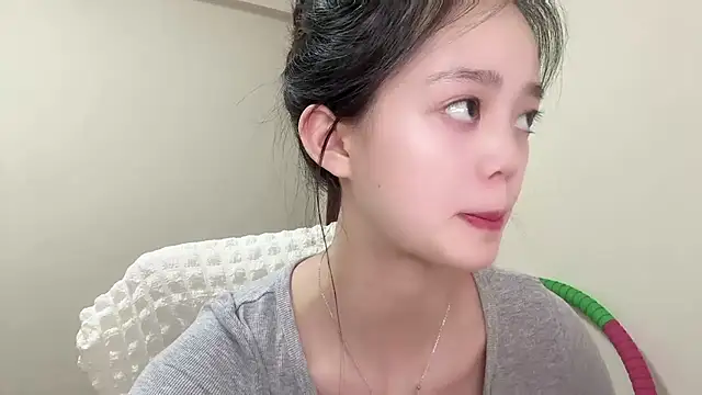 Nicole-13 online show from July 18, 1:04 pm