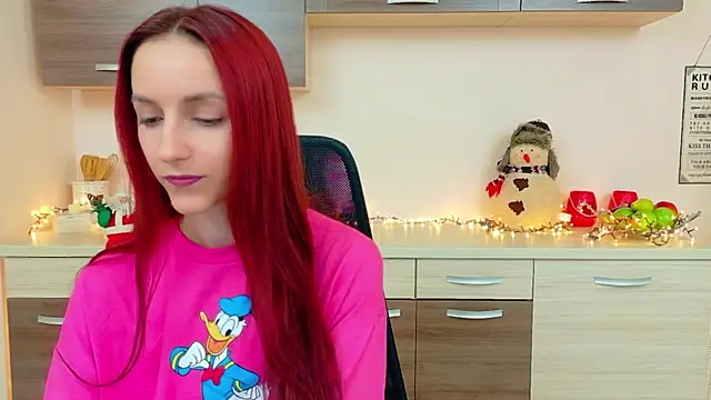 Snapshot of Julia_Jae chatting on January 8, 7:32 am Julia Jae online show from January 8, 7:32 am