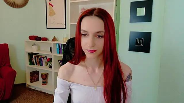 Snapshot of Julia_Jae chatting on January 17, 5:34 am Julia Jae online show from January 17, 5:34 am