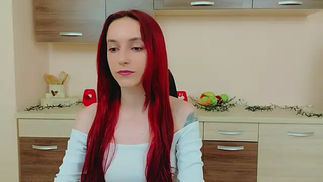 Snapshot of Julia_Jae chatting on May 24, 5:34 am Julia Jae online show from May 24, 5:34 am