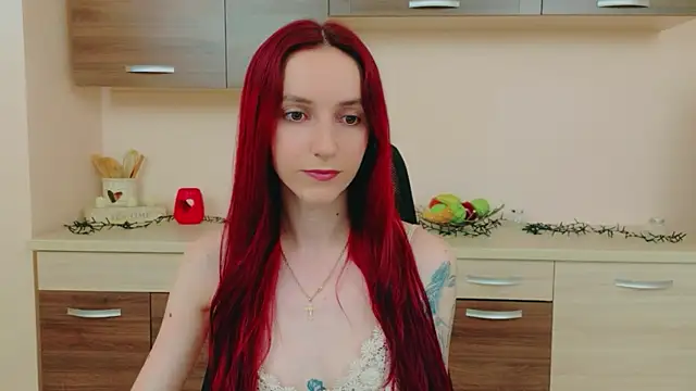Snapshot of Julia_Jae chatting on June 9, 6:25 am Julia Jae online show from June 9, 6:25 am