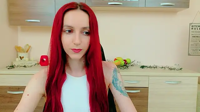 Snapshot of Julia_Jae chatting on June 24, 6:01 am Julia Jae online show from June 24, 6:01 am