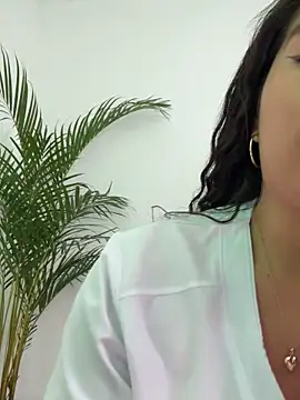 Ariana2017 online show from February 25, 9:35 pm