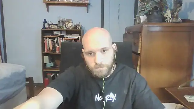 Snapshot of PDrents chatting on September 16, 8:43 pm PDrents online show from September 16, 8:43 pm