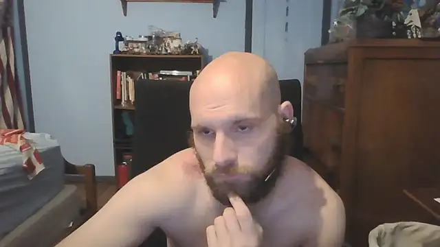 Snapshot of PDrents chatting on October 7, 1:47 am PDrents online show from October 7, 1:47 am