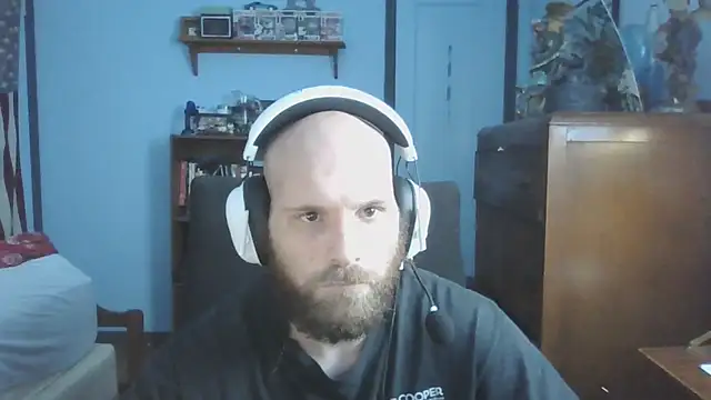 Snapshot of PDrents chatting on October 17, 8:55 pm PDrents online show from October 17, 8:55 pm