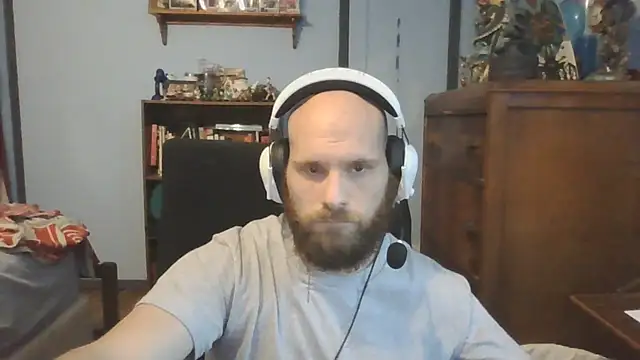 Snapshot of PDrents chatting on October 24, 9:22 pm PDrents online show from October 24, 9:22 pm