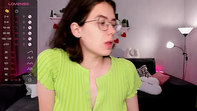 BellaCaress online show from September 11, 2:22 am