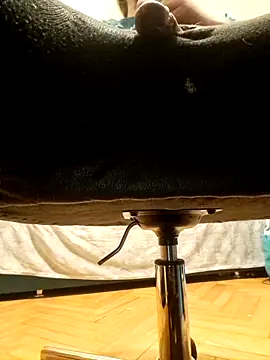 Snapshot of Niptalk84 chatting on October 20, 3:01 pm Niptalk84 online show from October 20, 3:01 pm