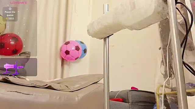 fox-yiyi online show from July 21, 8:05 am