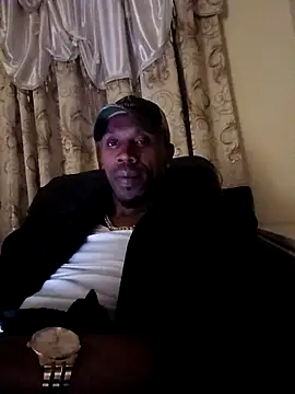 Snapshot of lathadon chatting on January 14, 7:36 am lathadon online show from January 14, 7:36 am