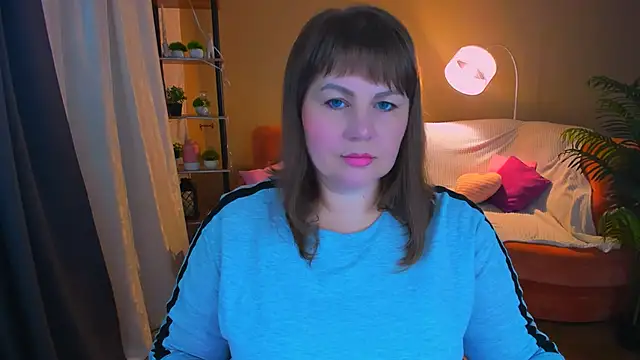 Snapshot of CrystaalStaar chatting on November 5, 7:36 pm CrystaalStaar online show from November 5, 7:36 pm