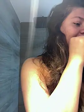 Emilyybennet  online show from July 5, 10:39 pm
