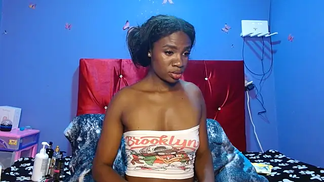 Snapshot of violeta24 chatting on June 9, 2:45 am violeta24 online show from June 9, 2:45 am