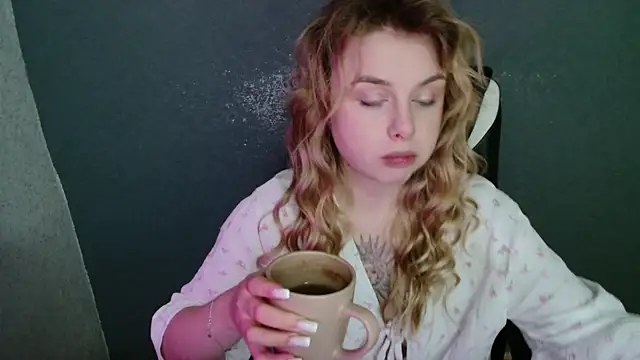 AngelicaHollywood online show from November 25, 6:19 pm