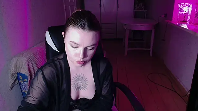 AngelicaHollywood online show from March 9, 10:14 pm