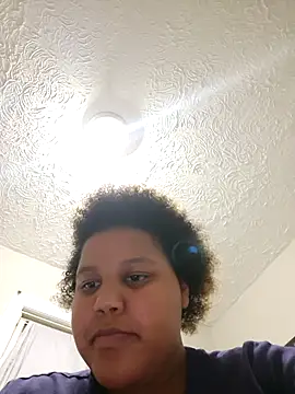 chocolate bella online show from October 24, 2:30 am