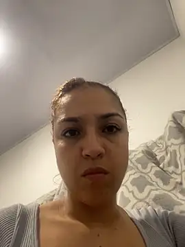 pamelaossa online show from May 2, 9:09 pm