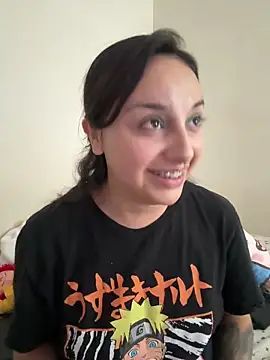 Snapshot of CharmingMaddie chatting on June 5, 7:52 pm CharmingMaddie online show from June 5, 7:52 pm