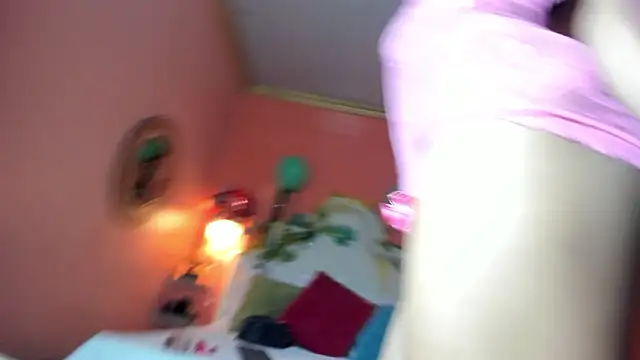 Violett Salvatore online show from March 17, 9:40 pm