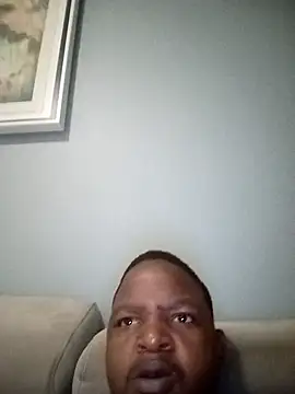 Snapshot of Thabo1004 chatting on October 6, 8:17 pm Thabo1004 online show from October 6, 8:17 pm