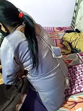 Love-pari077 online show from December 5, 3:52 pm