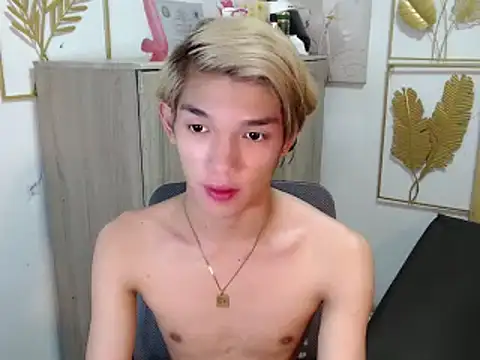 fuckerfriendsxx online show from June 8, 4:13 am