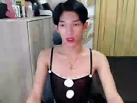 Snapshot of fuckerfriendsxx chatting on July 12, 12:01 am fuckerfriendsxx online show from July 12, 12:01 am