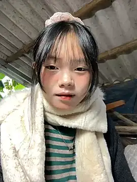 Snapshot of AdamLazis chatting on November 16, 12:38 am AdamLazis online show from November 16, 12:38 am