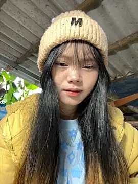 Snapshot of AdamLazis chatting on November 26, 12:55 am AdamLazis online show from November 26, 12:55 am