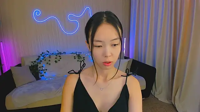 Snapshot of SoulHarmoonyy chatting on September 30, 1:27 pm SoulHarmoonyy online show from September 30, 1:27 pm