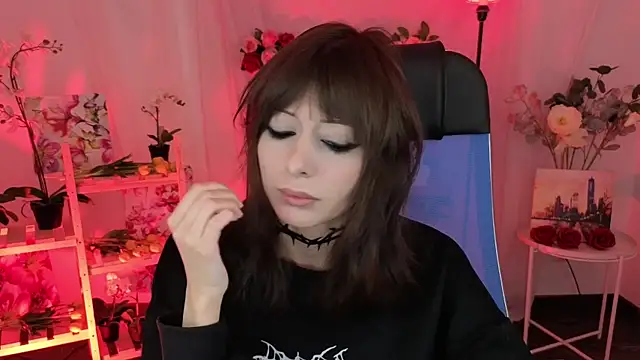 CrystallBloom online show from January 14, 7:30 pm