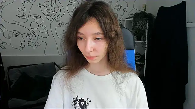 EmmanuellBrown online show from November 5, 10:15 am