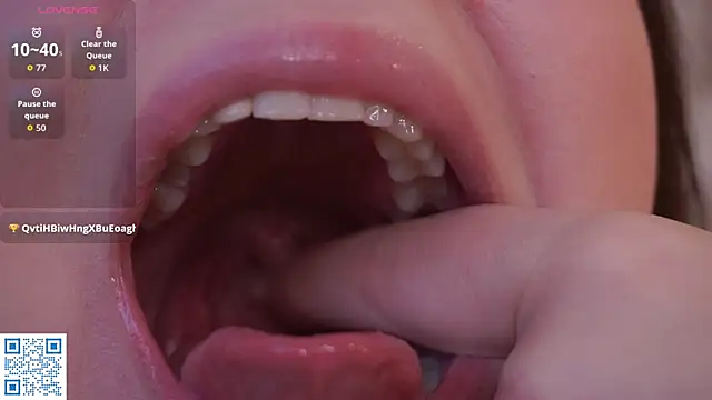 Snapshot of BlissHey chatting on November 10, 2:38 pm BlissHey online show from November 10, 2:38 pm