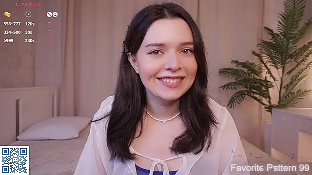 Snapshot of BlissHey chatting on November 18, 5:06 pm BlissHey online show from November 18, 5:06 pm