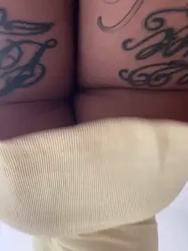 Snapshot of sereiaruiva99 chatting on February 2, 4:17 pm sereiaruiva99 online show from February 2, 4:17 pm