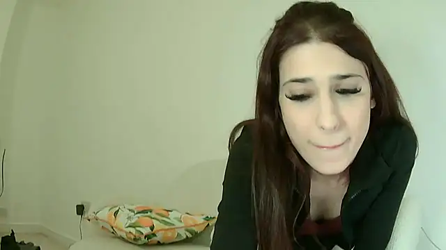 Snapshot of ASAIN_VIRGIN_ARIA chatting on April 30, 10:25 pm ASAIN VIRGIN ARIA online show from April 30, 10:25 pm