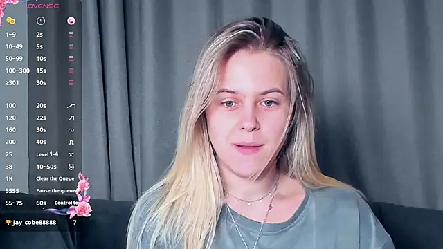 Snapshot of AngelAnty chatting on November 24, 3:12 pm AngelAnty online show from November 24, 3:12 pm