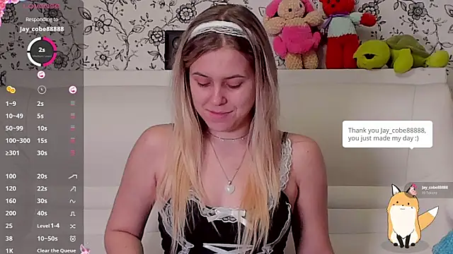 Snapshot of AngelAnty chatting on November 28, 1:47 pm AngelAnty online show from November 28, 1:47 pm