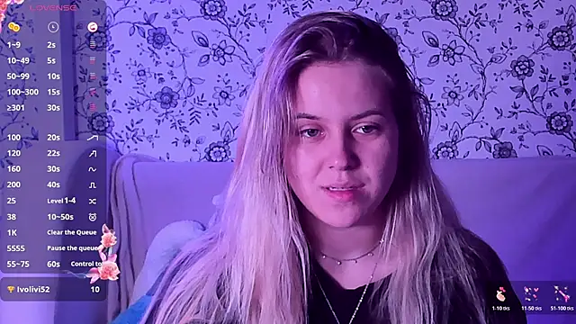 Snapshot of AngelAnty chatting on December 5, 3:09 pm AngelAnty online show from December 5, 3:09 pm