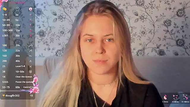 Snapshot of AngelAnty chatting on January 18, 2:10 pm AngelAnty online show from January 18, 2:10 pm