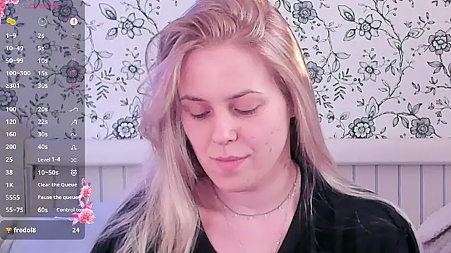 Snapshot of AngelAnty chatting on March 27, 3:23 pm AngelAnty online show from March 27, 3:23 pm