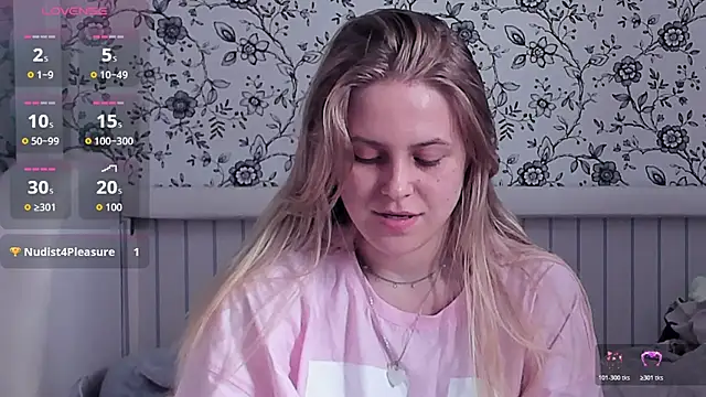 AngelAnty online show from June 6, 1:27 pm