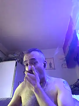 Snapshot of GabyCollado5 chatting on November 4, 7:29 am GabyCollado5 online show from November 4, 7:29 am