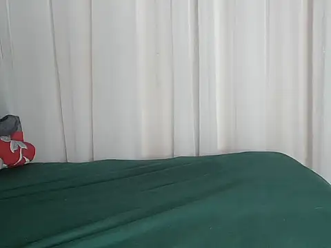 angelainparis28 online show from November 29, 5:10 am