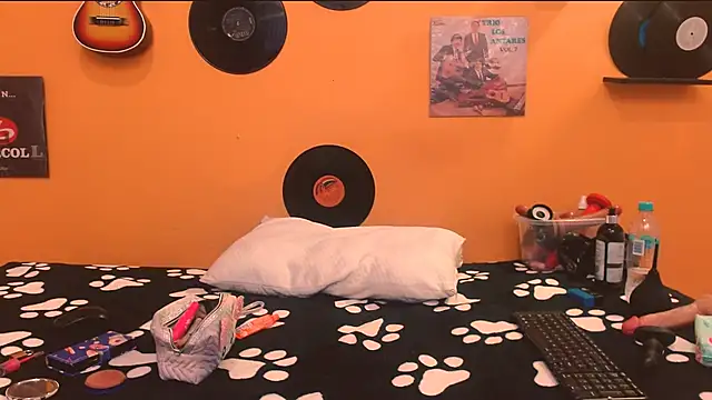 meisevil77 online show from December 20, 2:40 am