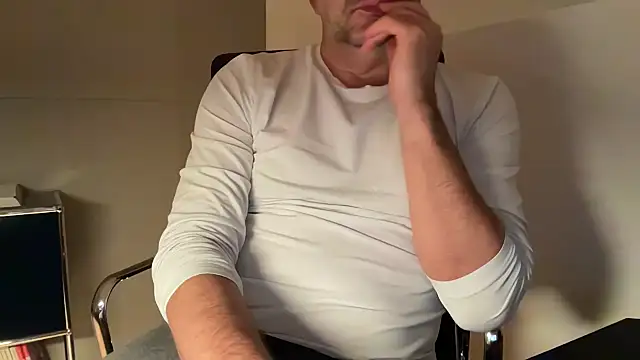 german9inch online show from December 17, 9:43 pm