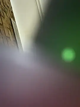 lynn9000 online show from December 23, 1:36 am